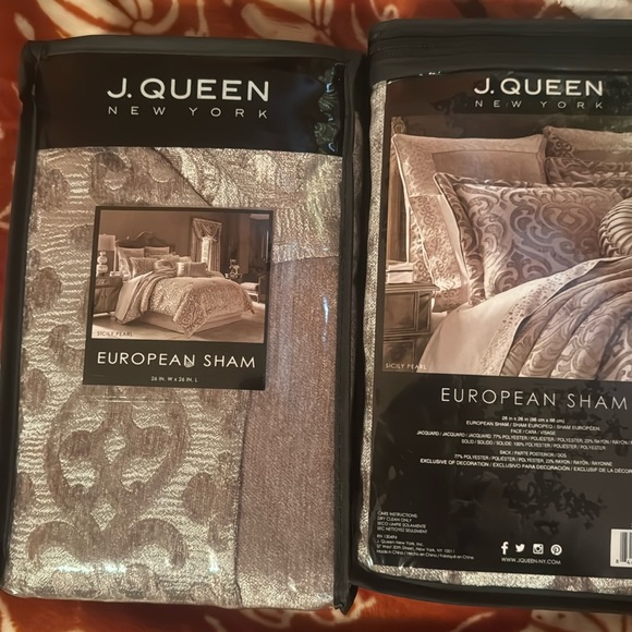 European shams - Picture 1 of 1
